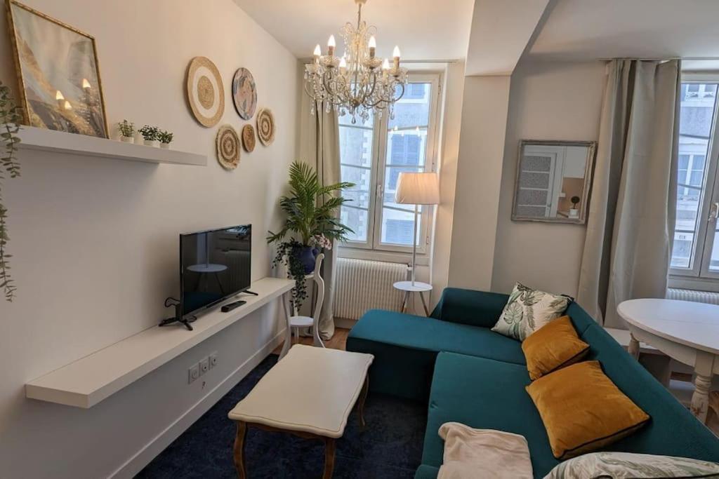 Cosy Queen -3Ch- Centre Ville & Parking Privee - Wifi Haut Debit Pau Exterior foto